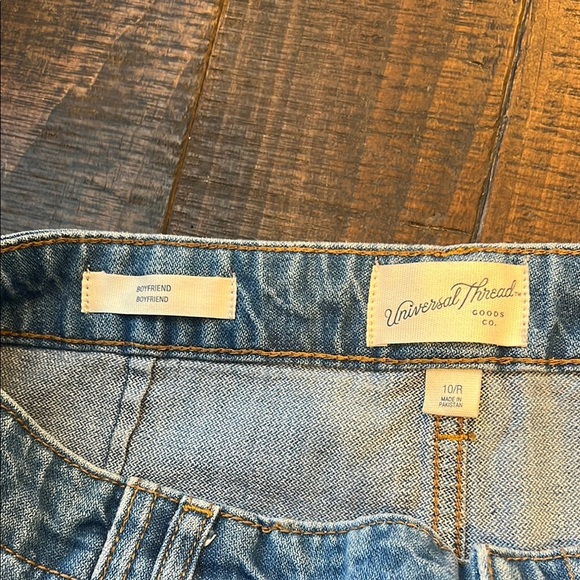 Universal Thread Light Blue Denim Jeans - Picture 2 of 3